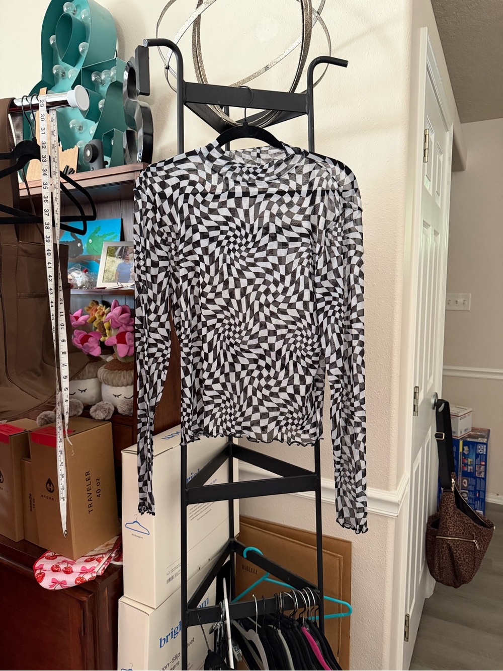 Black & White Optical-Print Long-Sleeve Mesh Top